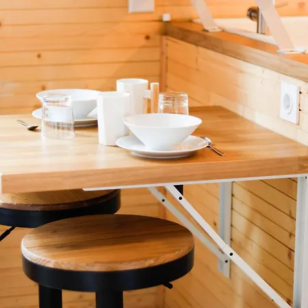 Smartstay Hirondelles - *